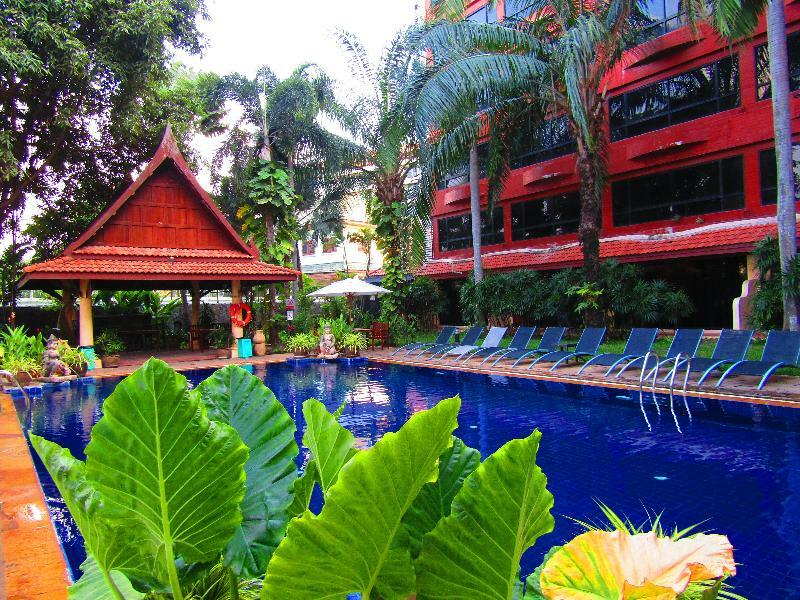 Nova Park Hotel Pattaya Exterior foto
